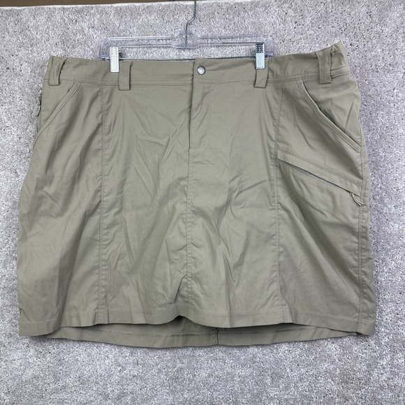 Duluth Trading Co Pants - Duluth Trading Womens Dry On the Fly Skort 26W Khaki Brown Skirt Nylon Stretch